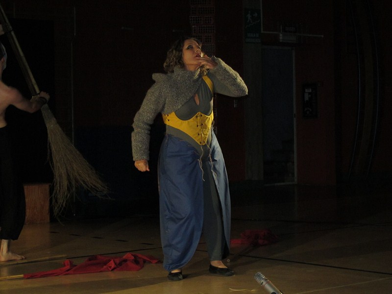 8 In certe righe di petali (Gruppo Teatro Fragile) 009.JPG