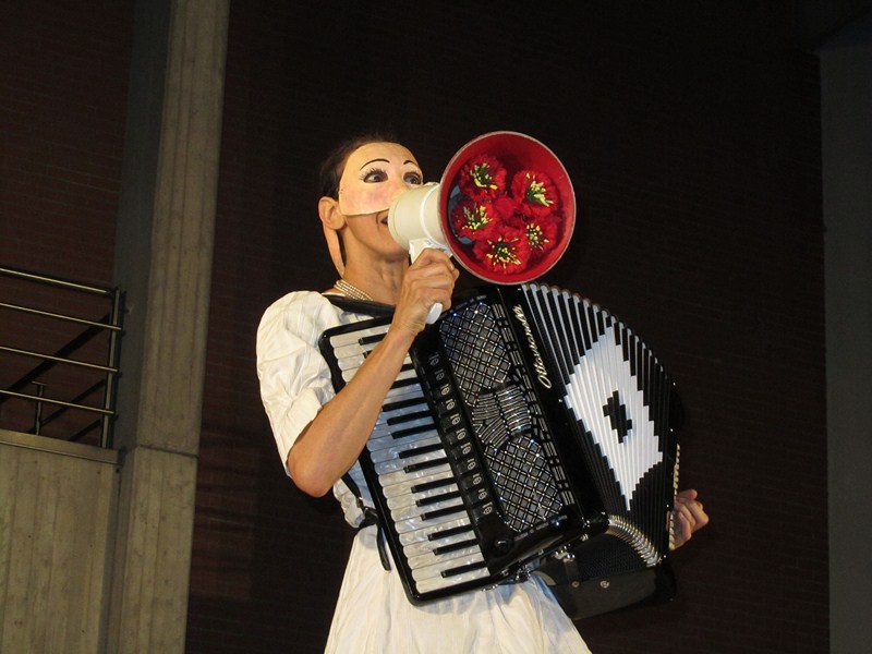 9 Ay l’Amor (Teatro Due Mondi) 014.JPG