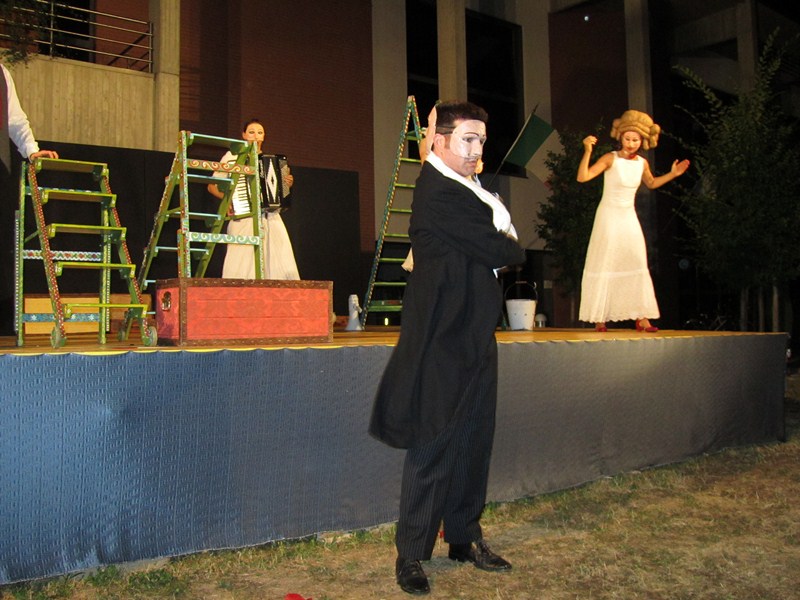 9 Ay l’Amor (Teatro Due Mondi) 016.JPG